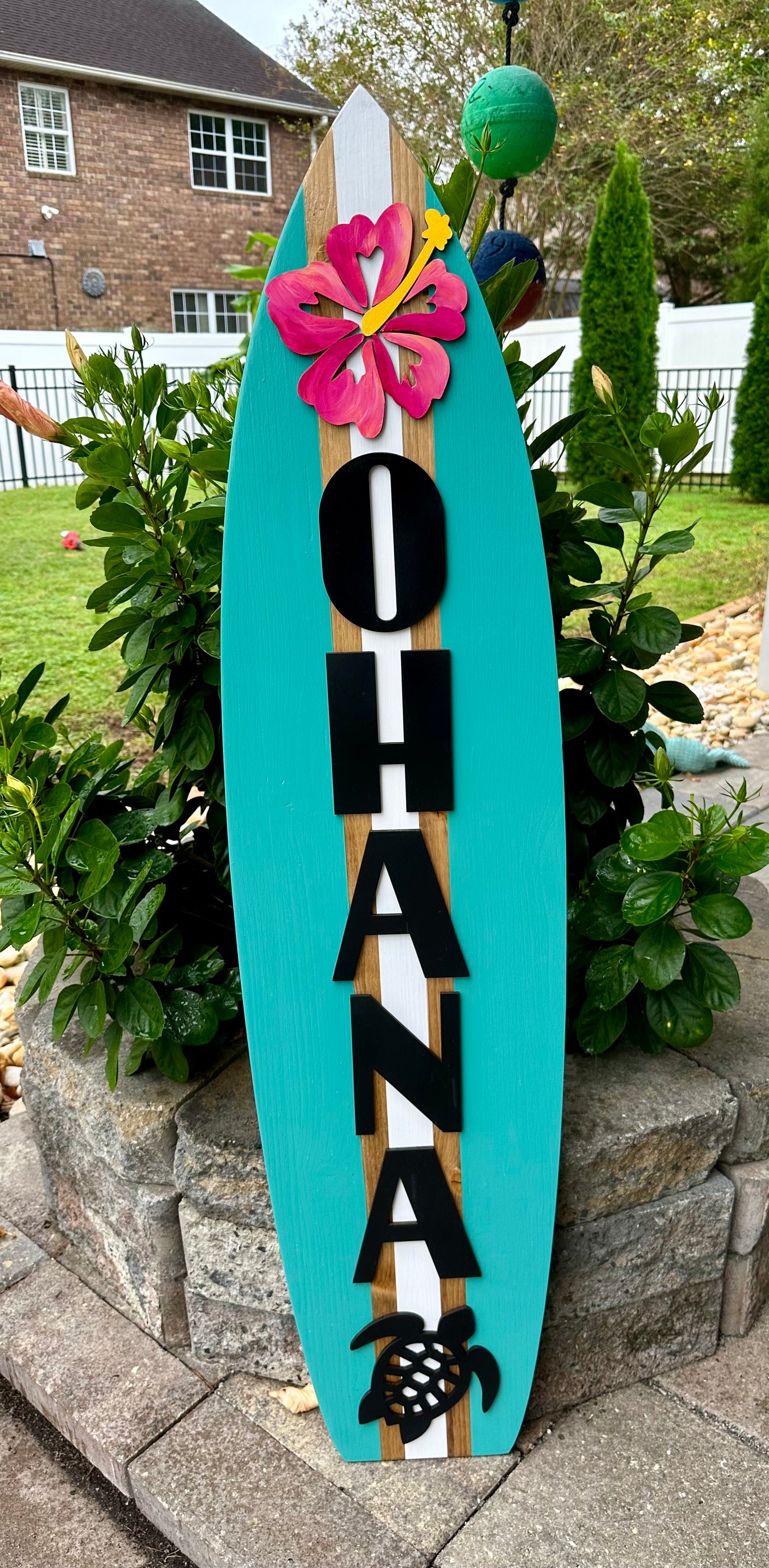 OHANA Surfboard Vertical Sign (2 Sizes Available)